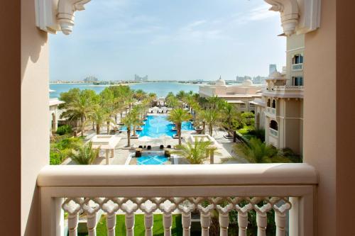 Allsopp & Allsopp - Grandeur Residence Dubai