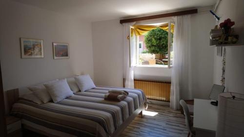 Stanko, Vrboska (photo 7)