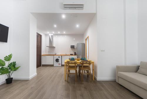 Exclusivos Lofts en Plaza del Ayuntamiento, Valencie (fotografie 8)