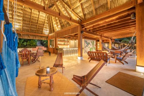 Instalaciones, Hotel Gringo Perdido in El Remate