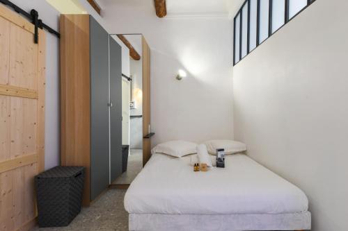 Bright and comfortable studio in downtown Marseille - Welkeys