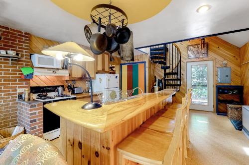 Rockwood Getaway - image 9