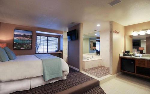 Postmarc Hotel and Spa Suites