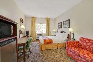 Baymont by Wyndham Tucson Airport - Hotel - Tucson
