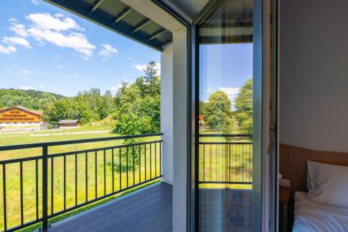 Double Room with Mountain View