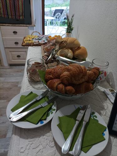 La Casa in Collina - affittacamere con vista mare Room Type - Double Room with Garden View