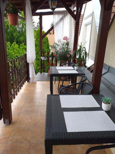 Aranka Apartman in กียูลา