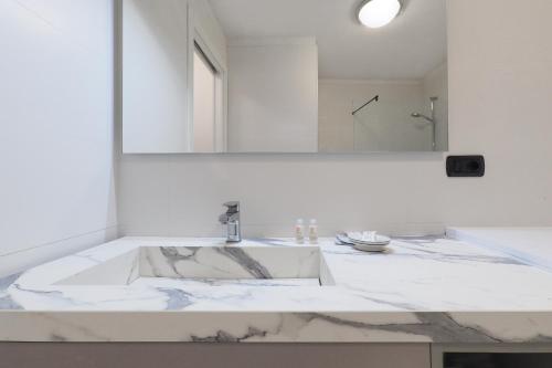 Duomo Luxury Apartment IV 4