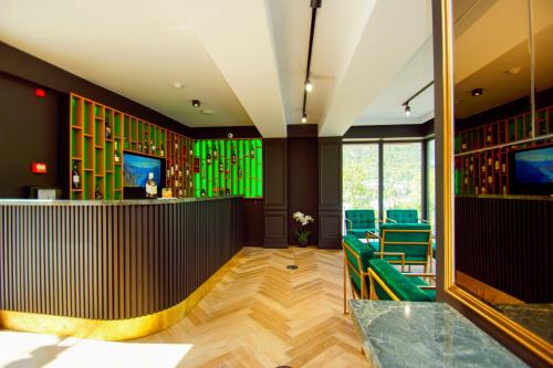 大堂, Borjomi Bridge Hotel in 博爾若米