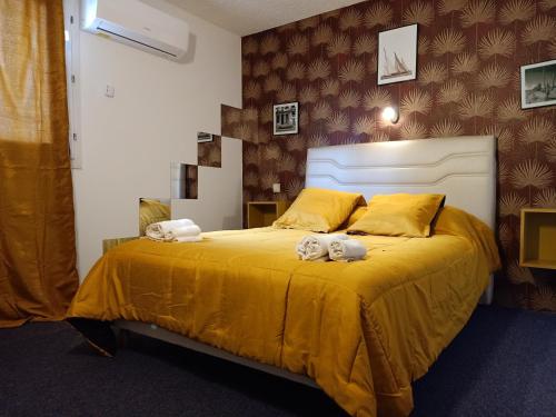 1 double bed