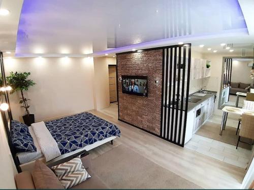 Apartment on Potanina 16