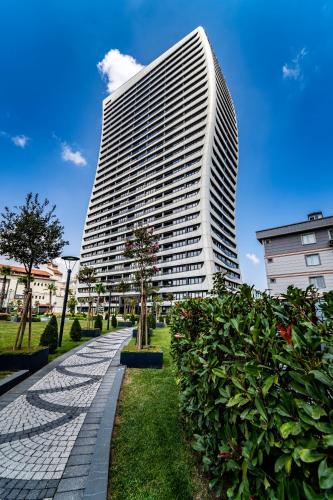 Allure Towers-1 bedroom, 24/7 security, Avcılar, No: 49