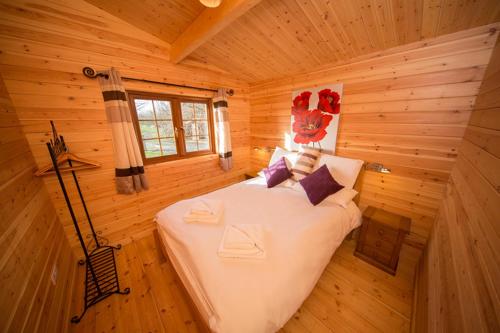 Wall Eden Farm - Luxury Log Cabins and Glamping