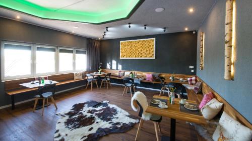 餐廳, 水晶大酒店 (Berghotel Kristall) in 伊達爾-奧伯施泰因