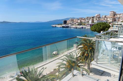 Republika Hotel – Saranda, OR