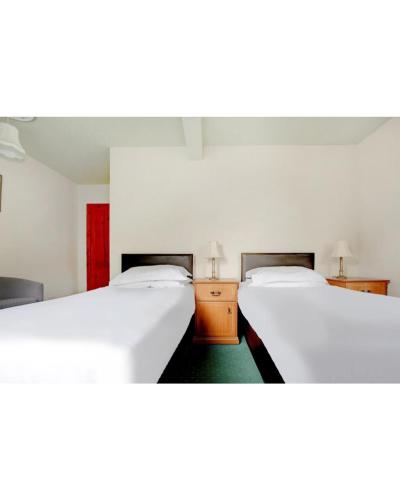 OYO Kirkconnel Hall Hotel - image 10