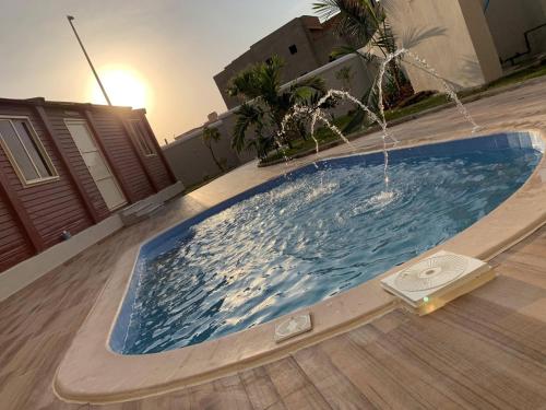 Green Oasis with Private Pool الواحة الخضراء مع مسبح خاص