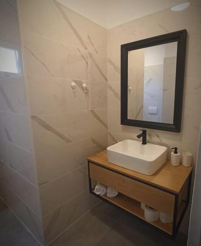 浴室, Modern family apartment ZARA in 德拉格