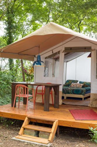 Tent (4 Adults) Lampetee- Safari