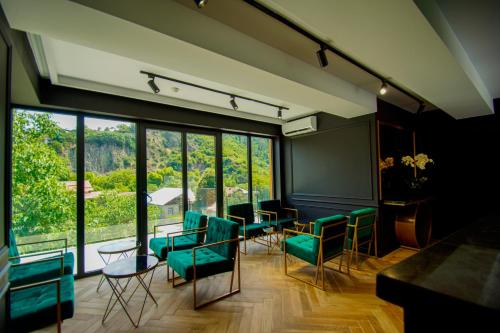 酒吧/高級酒吧, Borjomi Bridge Hotel in 博爾若米