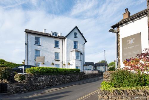 The Angel Inn - image 11