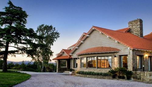 Ieeja, Days Inn by Wyndham Sierra de la Ventana in Sierra De La Ventana
