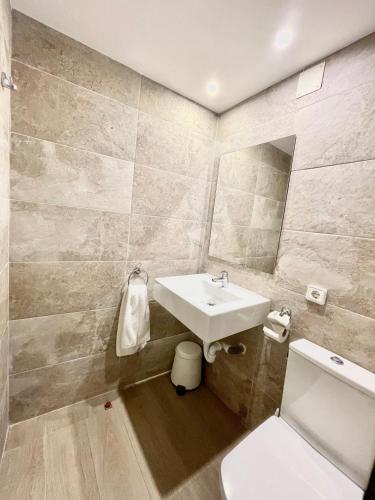 Hostal Vista Alegre - image 5