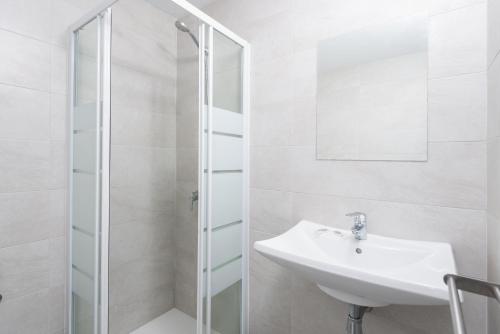 Hostal Vista Alegre - image 11