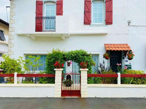 Appartement neuf et moderne - Location saisonnière - Saint-Palais