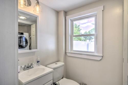 Charming Bridgeton Condo about 2 Mi to Long Lake! - image 9