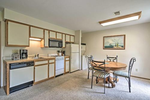 1st-Floor Branson Condo Near Table Rock Lake! - image 5