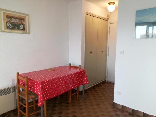 Studio Apartment with Sea View