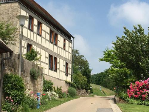 B&B Adelshofen - Rose Cottage im romantischen Taubertal - Bed and Breakfast Adelshofen