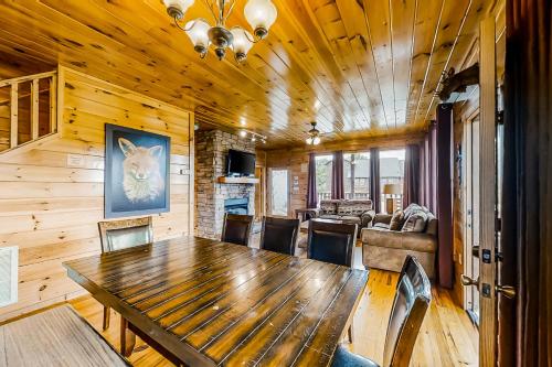 Mountain Lake Lodge - image 7