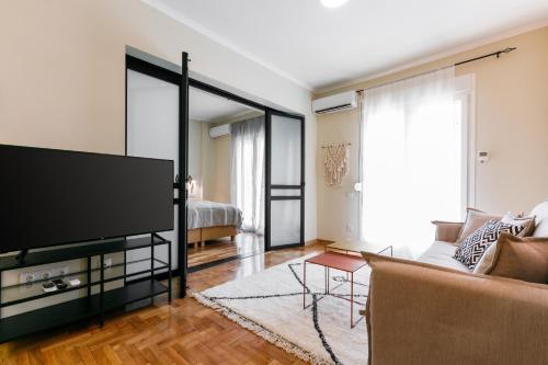 LUXURY #A by OTOTO, Salonicco (foto 5)