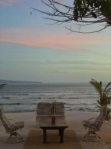 Вид, Hotel y Restaurante Mama Ines in Санта-Каталіна