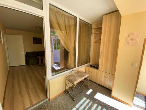 Neringarent DRUSKĖ - 2-jų miegamųjų su atskiru įėjimu, Juodkrantė (Foto 10)