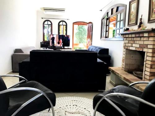 Chacara com WiFi, piscina e churrasq em Atibaia