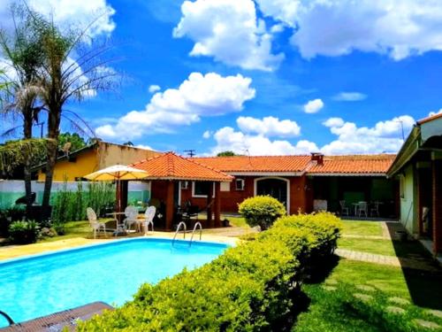Chacara com WiFi, piscina e churrasq em Atibaia - Bragança Paulista