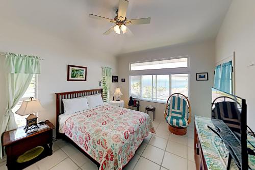 Kona Sunsets Vistas Villa - Huge Ocean-View Lanai home - image 11