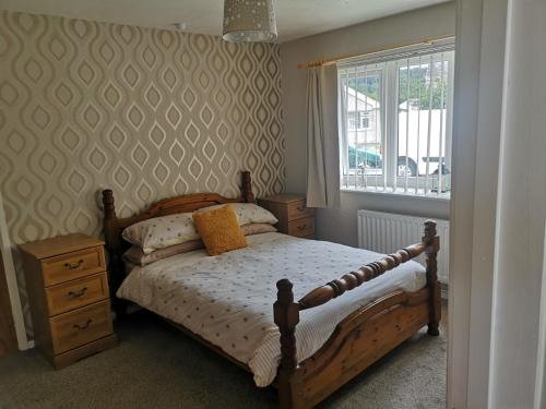 En-suite Bedroom in a quiet bungalow 3