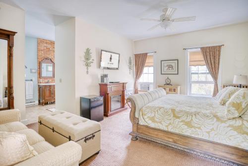 Estey Suite