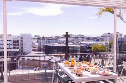 مطعم, The Muse Christchurch Art Hotel in كريستشارش سنترال سيتى