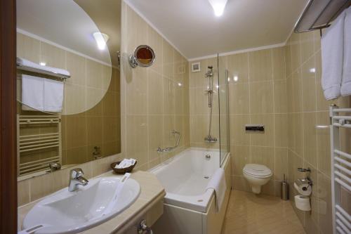 Hotel Citrin - Adults Only - image 7
