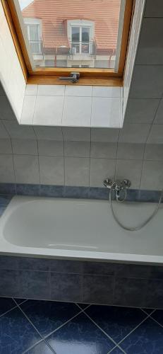 NAPKŐ APARTMAN (NAPKO APARTMAN) in อักฟัลวี อูตี ลาโกเตเลป