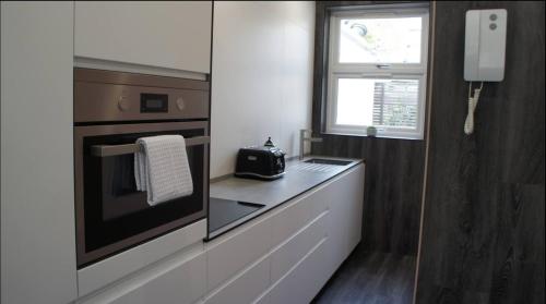 Brick Lane Spitalfields Apartment, London (photo 6)