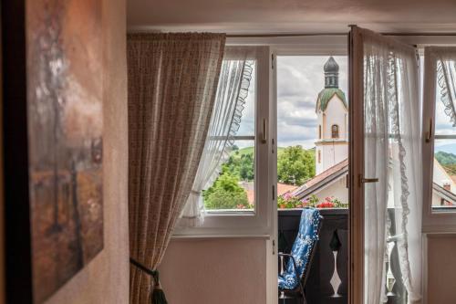 Ferienwohnung Lengdobler - Burgi 6.1km von Uffing am Staffelsee entfernt