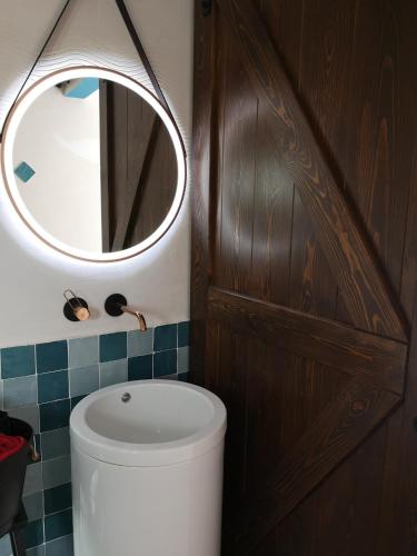 Vannas istaba, Burbuja Glamping AntiSaturno - Casas del Alto Tajo in Ablanque