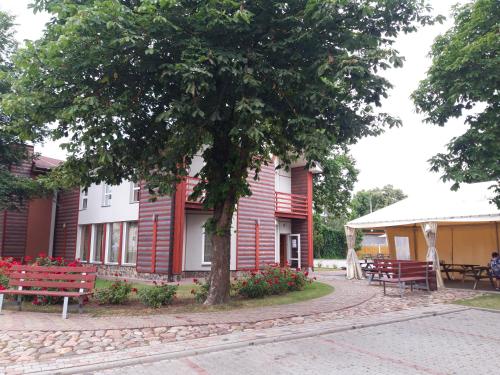 Entrada, Viesu nams KARPATI in Ventspils