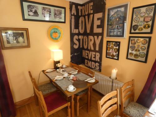 Bunratty Castle Mews B&B 3